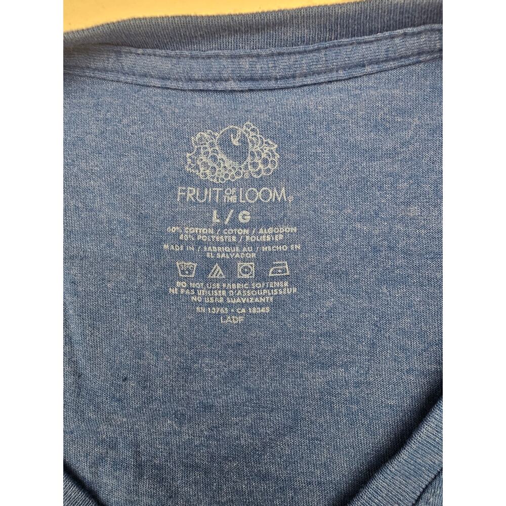 NWT Fruit of the Loom ladies V-Neck T-shirt size LARGE - Picture 2 of 6